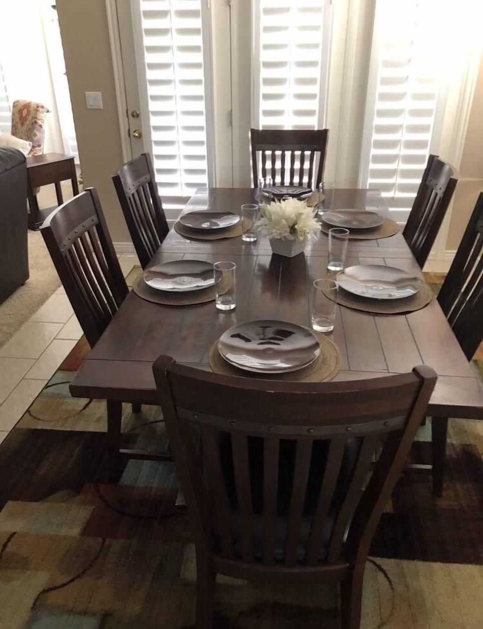 Dining table expands to seat 10