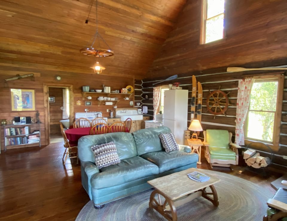 OPEN GREAT ROOM