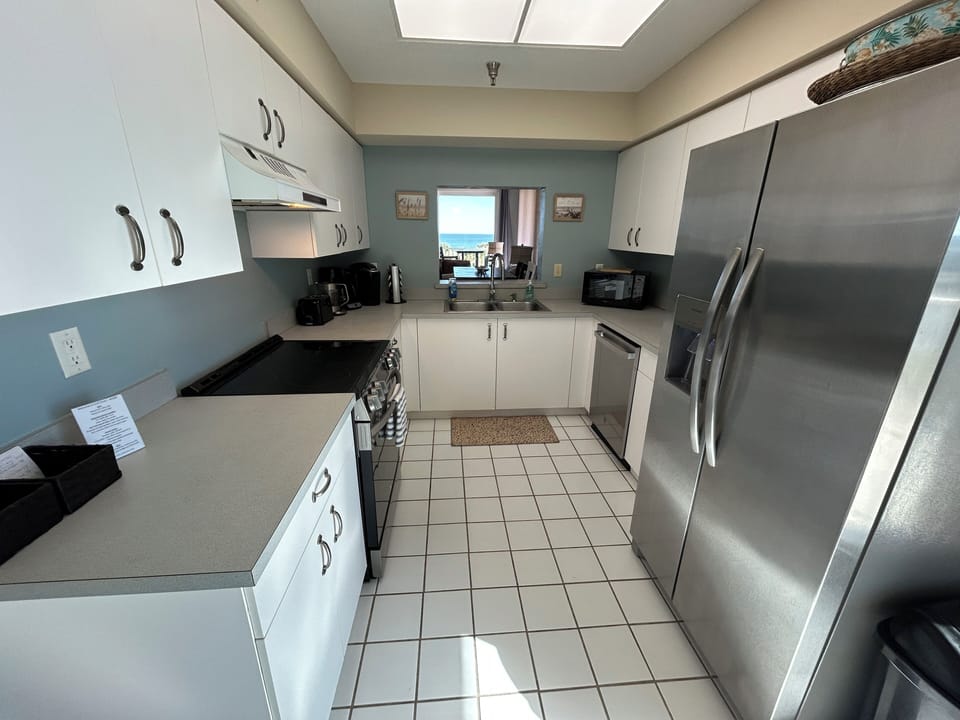 Kitchen well stocked for those who like to cook
