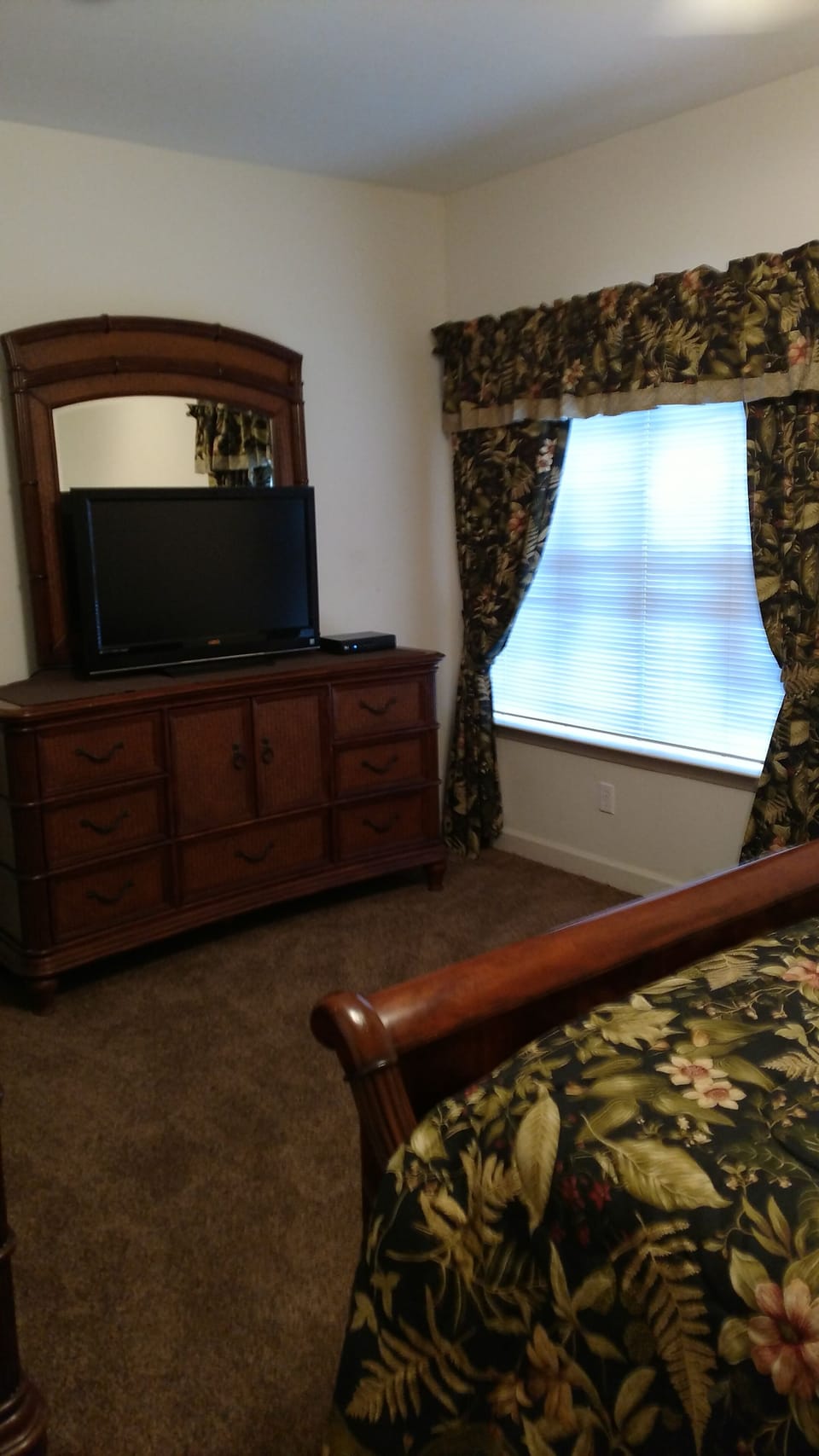 master bedroom, king