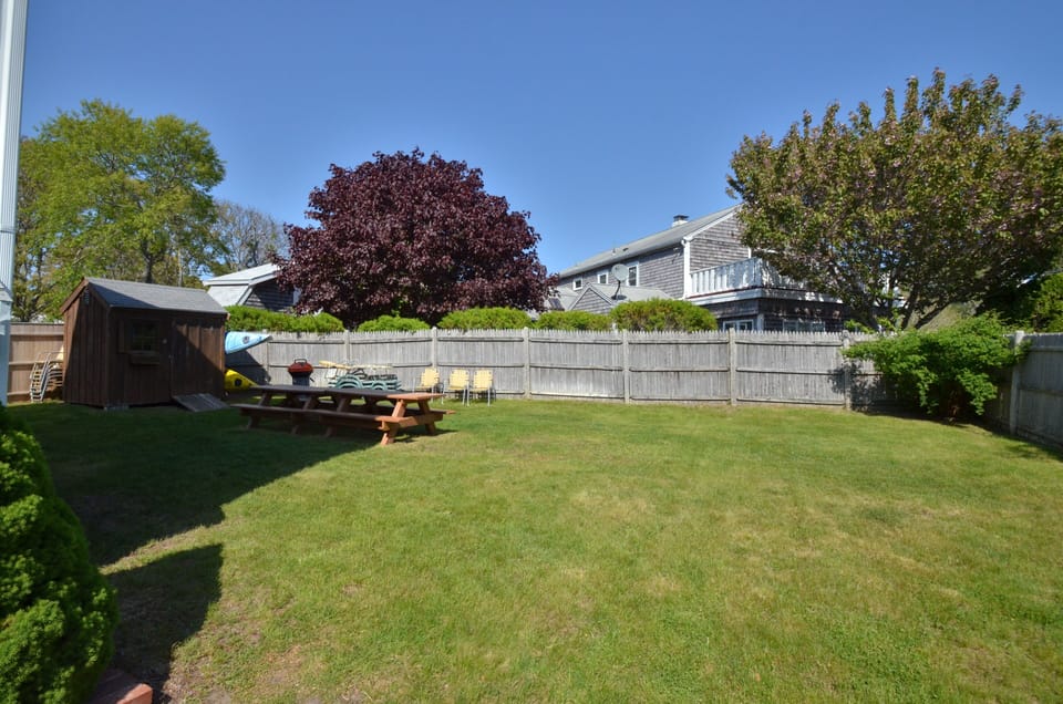 Shared back yard, plenty of space , charcoal grill , lounge chairs available