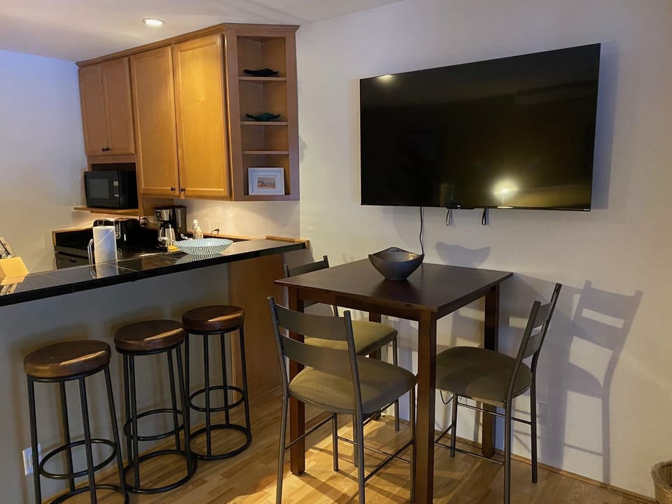 Kitchen/dining area