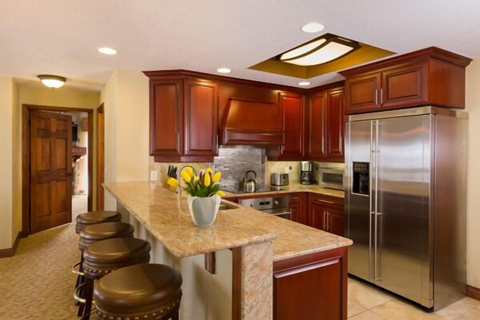 Kitchen in Main Suite