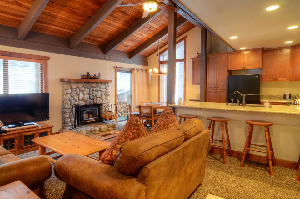 Great Room, Kitchen, Dining