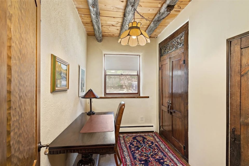 Office in addition to the 3 bedrooms
