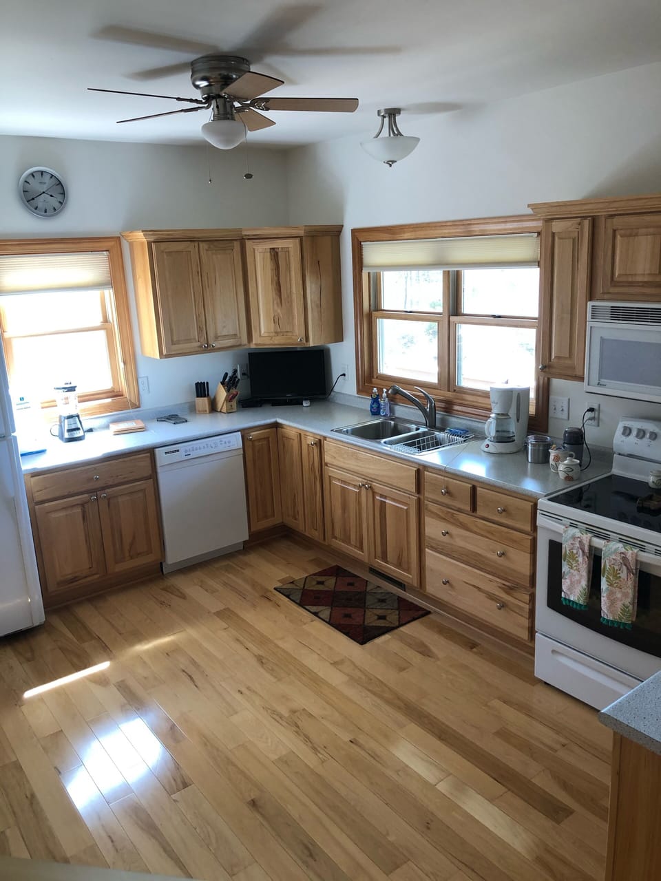 Second Floor (Main) Kitchen