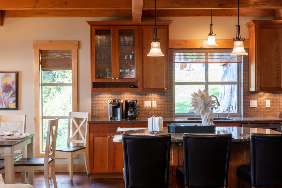 Large island, built for entertaining.