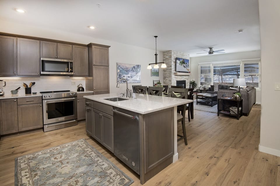 Open kitchen and bar island