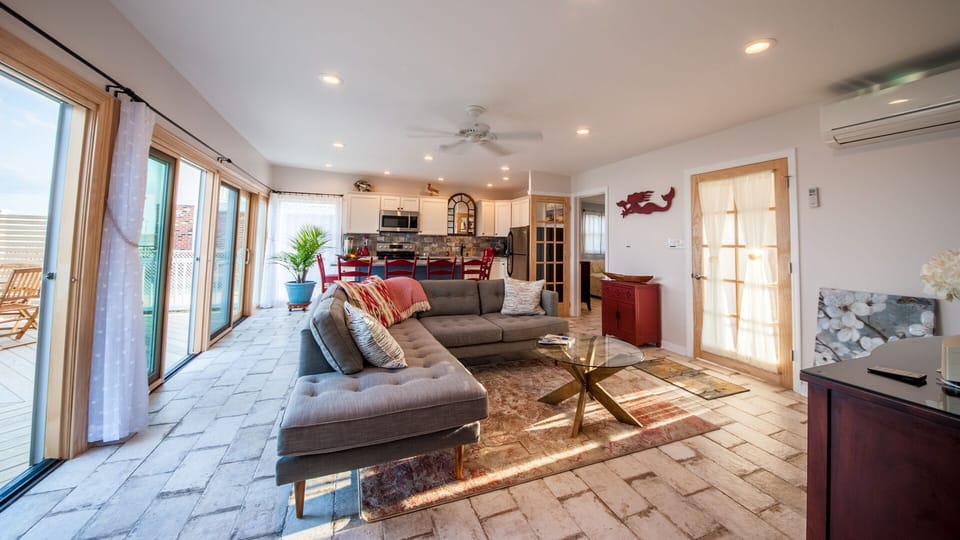 A feeling of total space and coziness in one. Water views from every room!