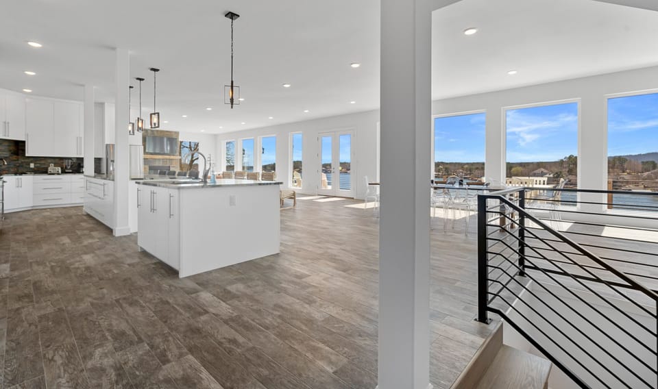 Entry into the extra large open plan, living area 