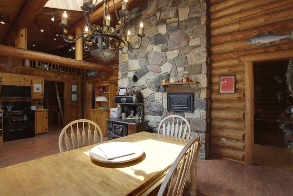 Kitchen table