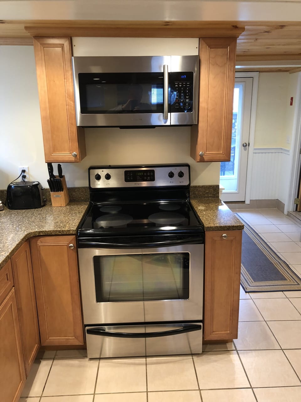 Stainless Kitchen Appliances