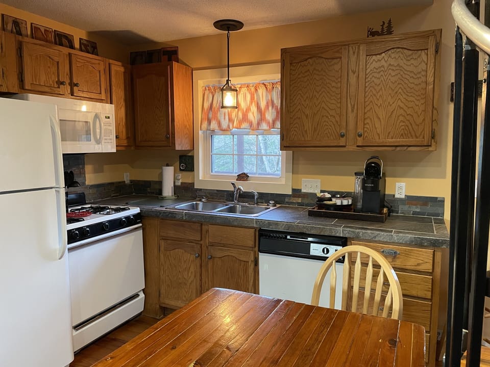 Kitchen/dining