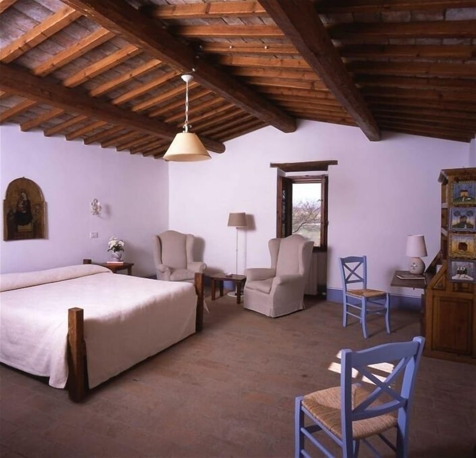 Master double bedroom with en-suite bathroom