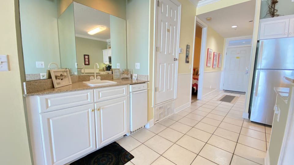 There is a wet bar near the kitchen for fixing your, uh, kool-aid.