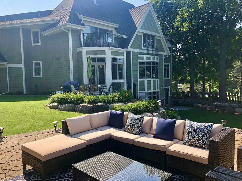 Backyard Entertaining Space. 