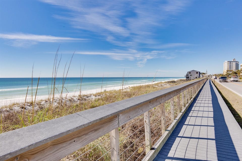 Beautiful walking paths
