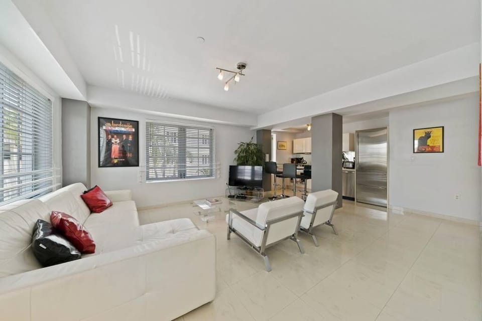 Modern inside, art deco outside 