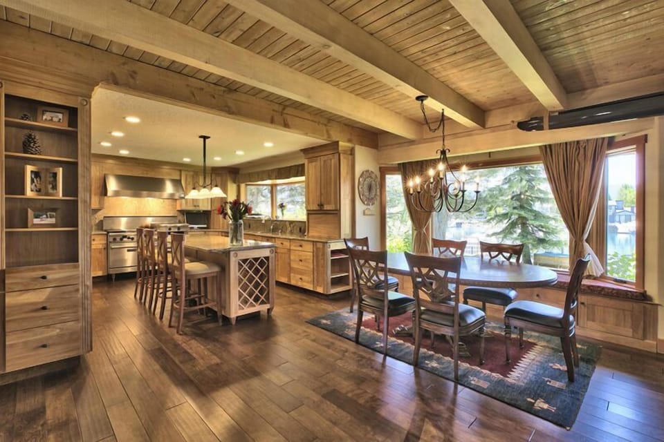 Large and open kitchen and dinning