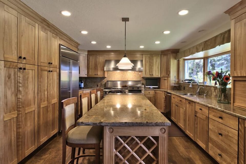 Large granite island for family gatherings 