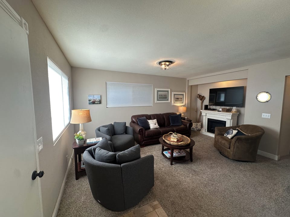 Front room 