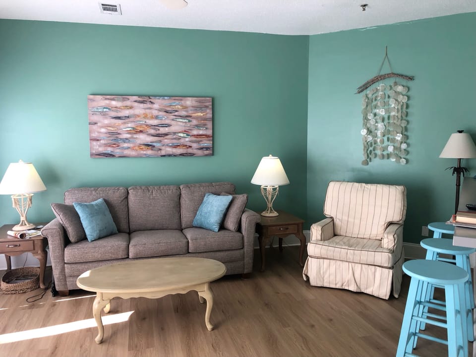 New living room furniture!