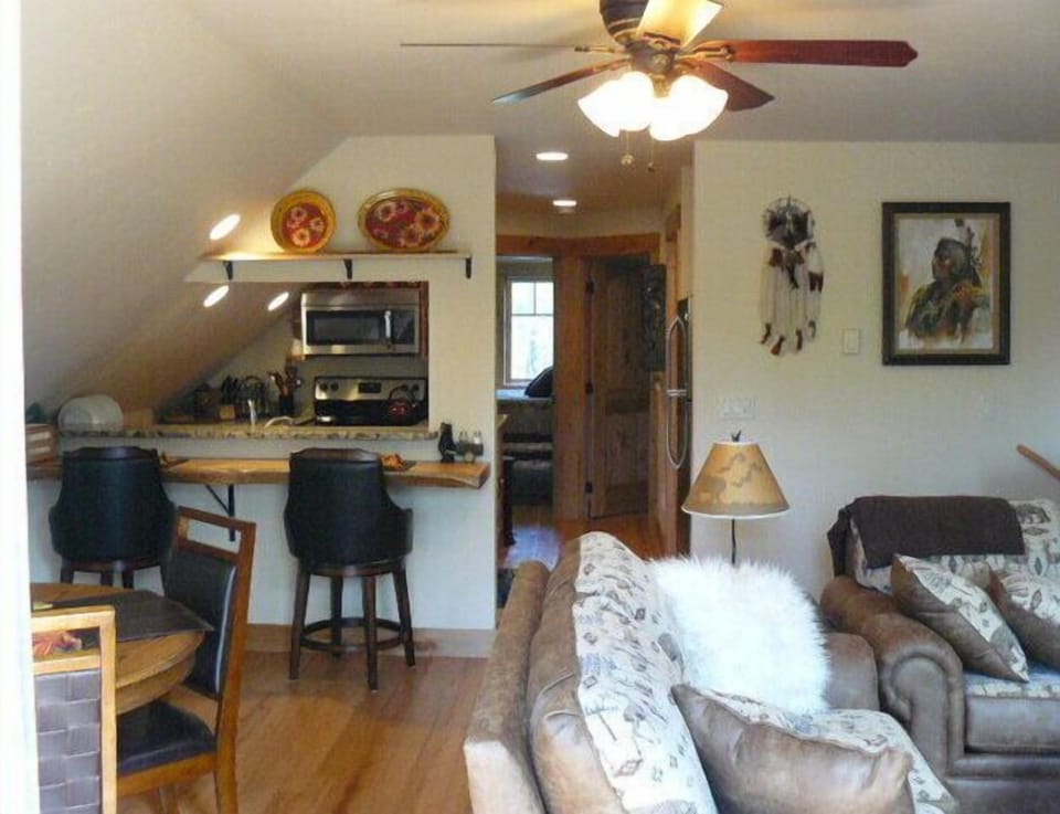 Rustic cabin decor