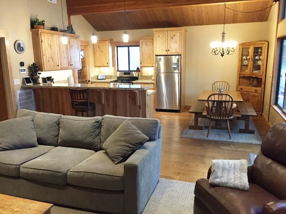 Open plan family room and kitchen