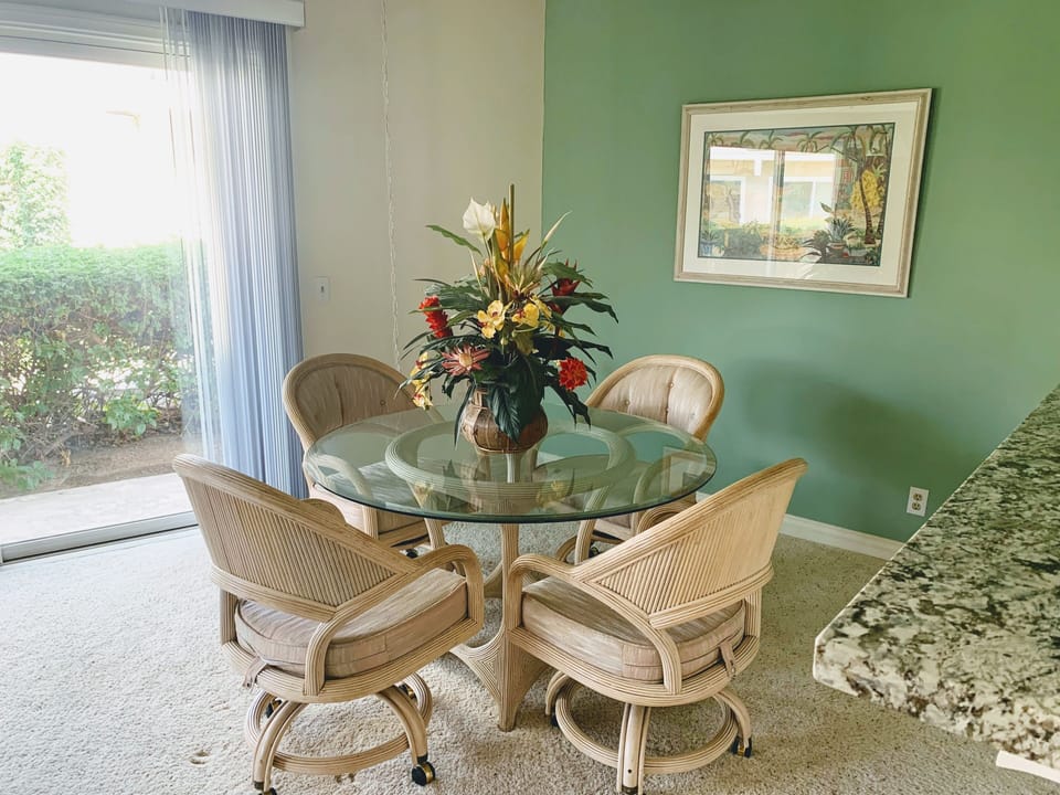 Dining room with views to San Jacinto mountains. 