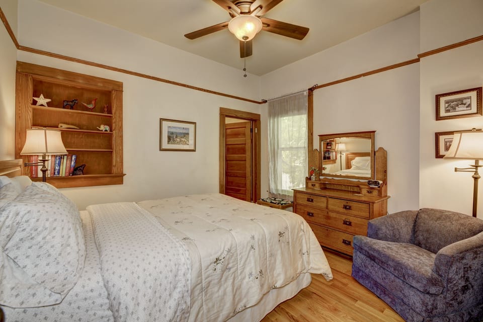 Downstairs Queen Bedroom