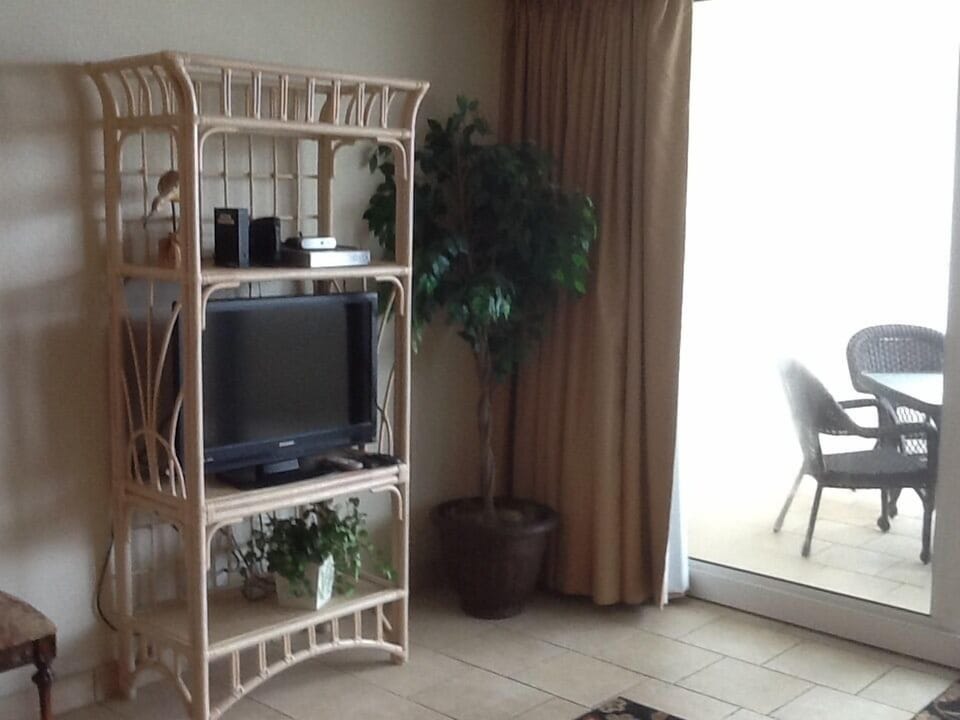 32' LCD TV