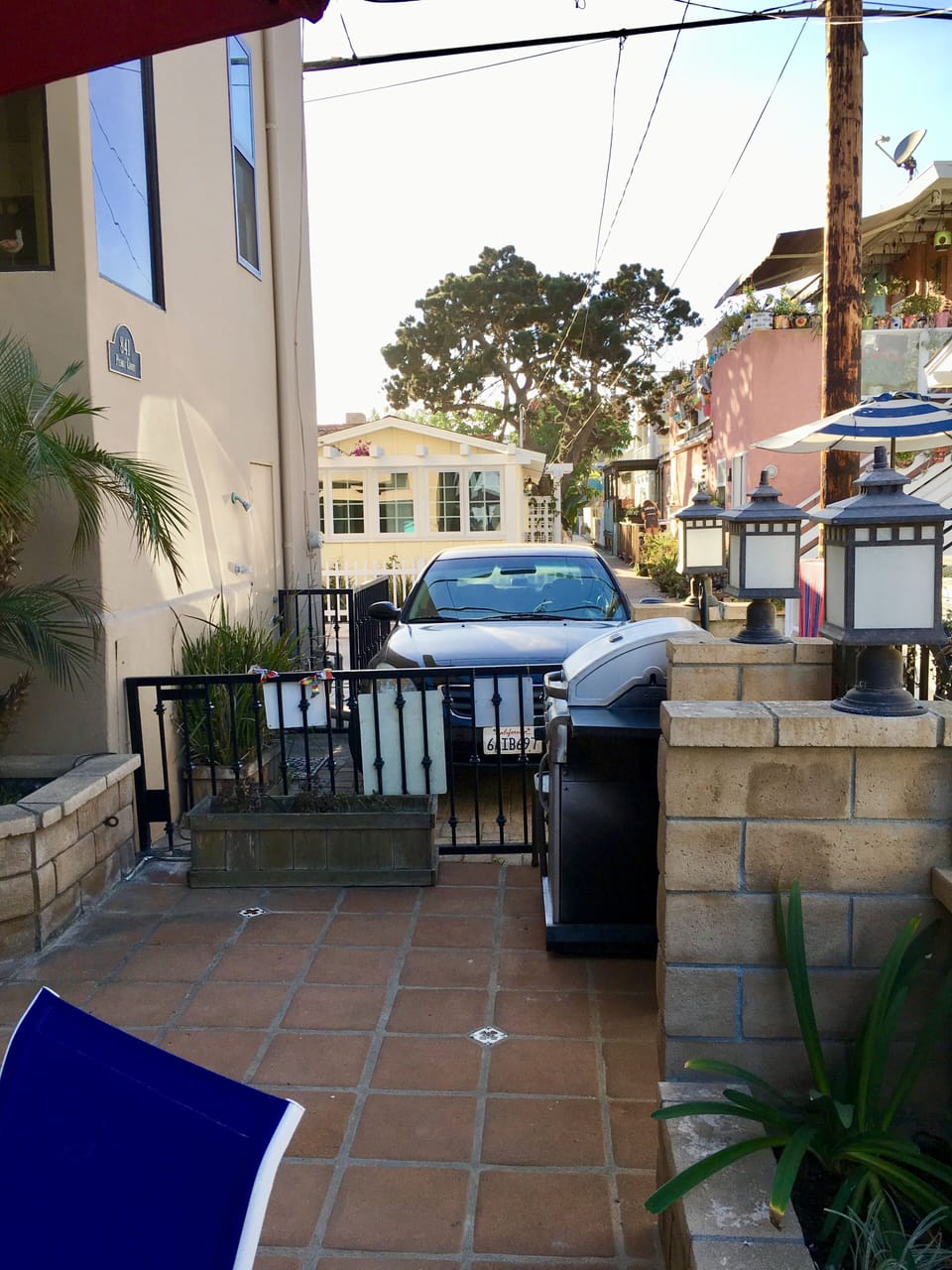 garage and outside bay parking for 2 cars total