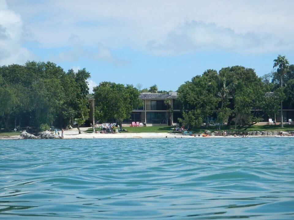 The Buttonwood beach is great and just a 5-minute walk from our home.