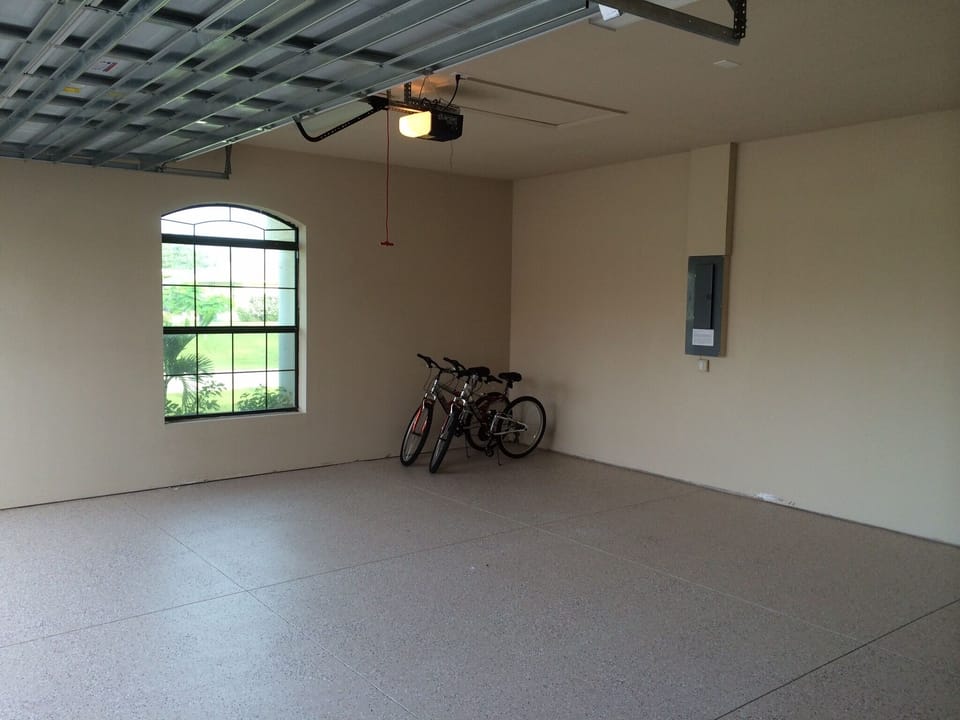 2.5 garage
