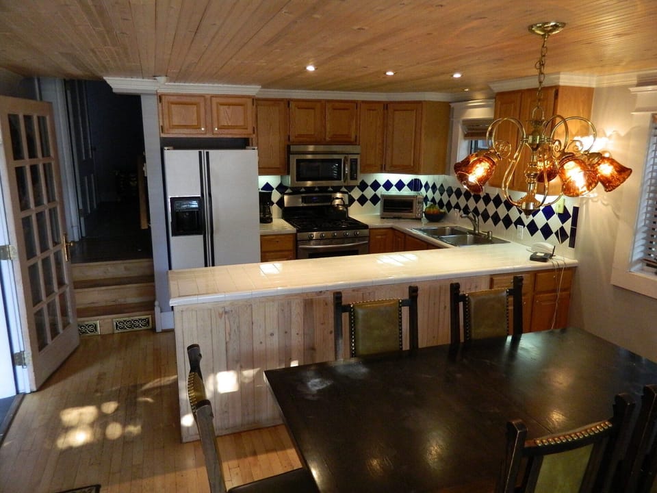 Kitchen and Dining Room with Seating for 6