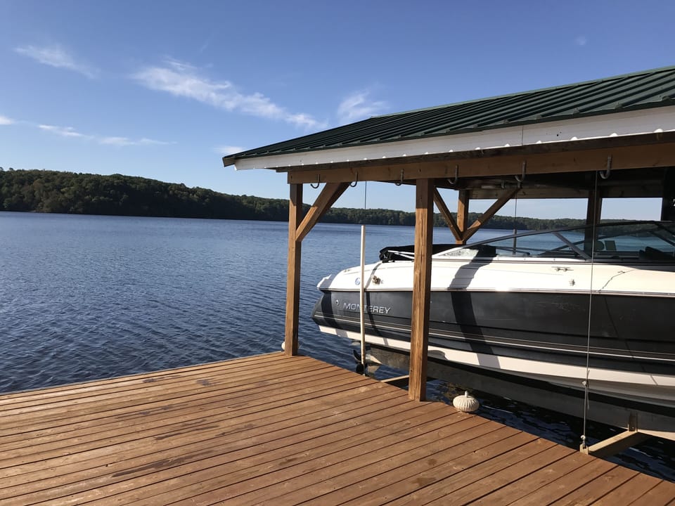 Boat rentals available in nearby marina.  Free use of neighborhood boat ramp.