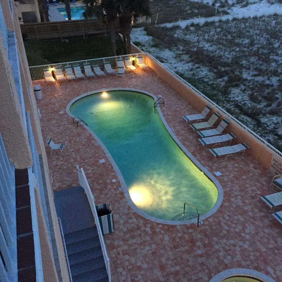 Pool and hot tub