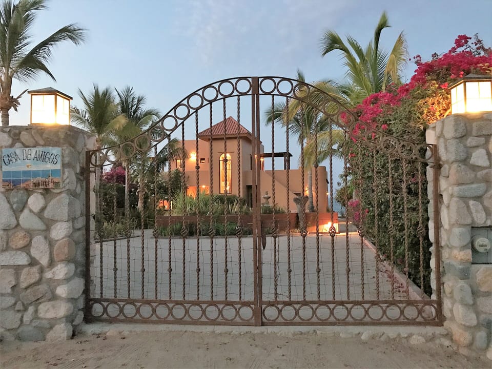 Front view of villa as you drive up to Casa De Amigos.