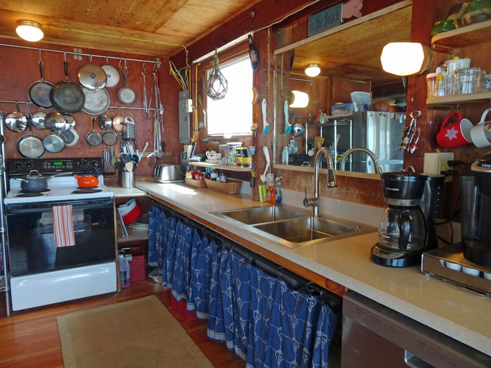 Kitchen area.