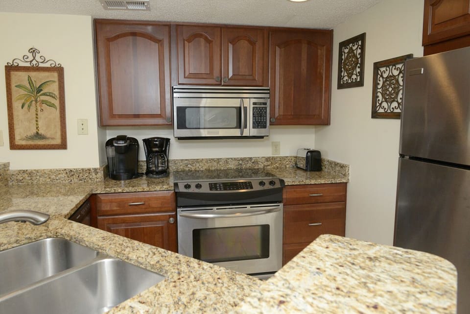 Microwave oven, Keurig and regular coffee makers