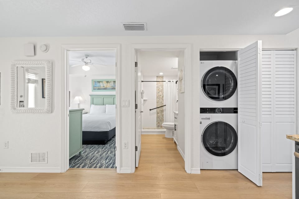 Ensuite laundry