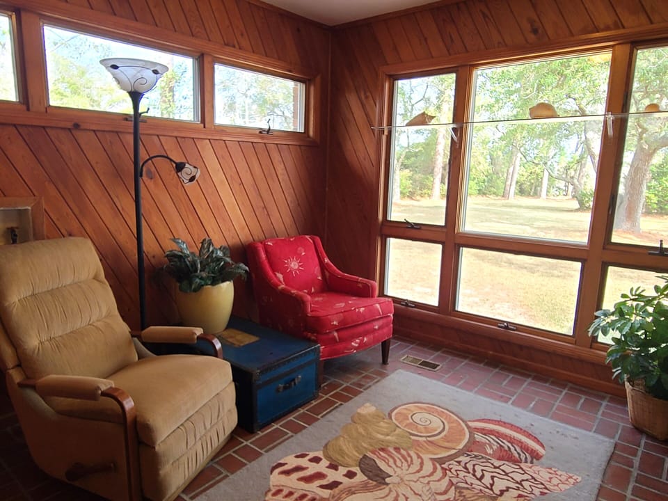 Sunroom attached to Captain's Quarters