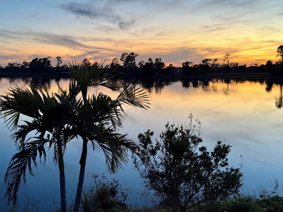 Sunset at Broadmoor Park