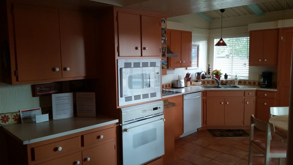 Large open, well-stocked kitchen