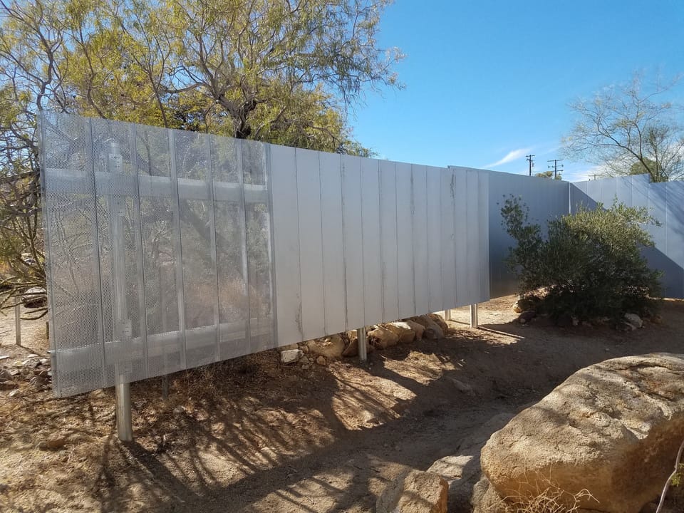 South screen wall 
