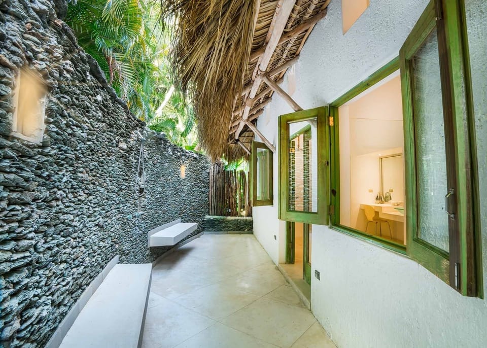 Master bath outside shower