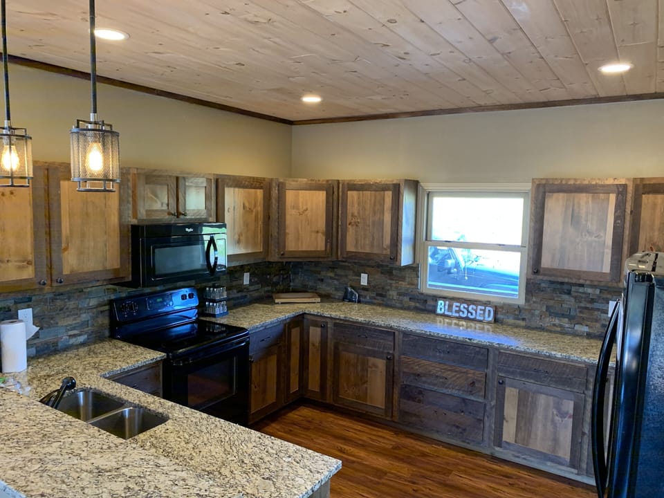 Kitchen with plenty of counter space