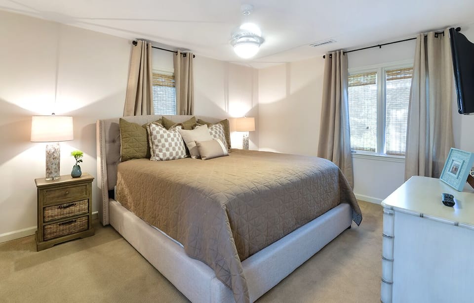King Bedroom