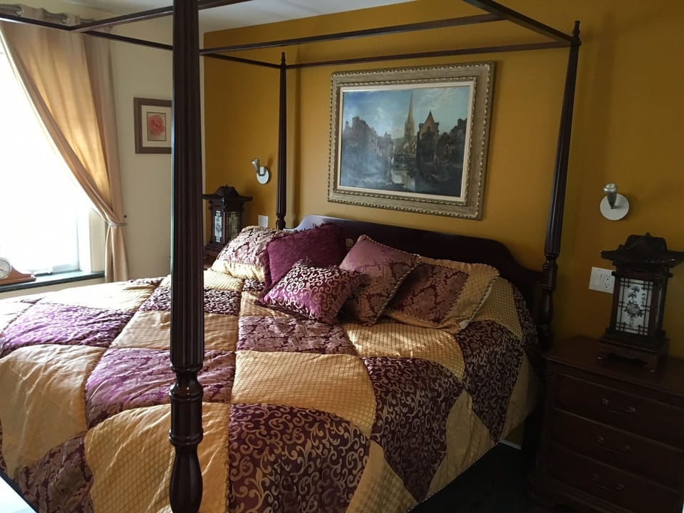 Master bedroom