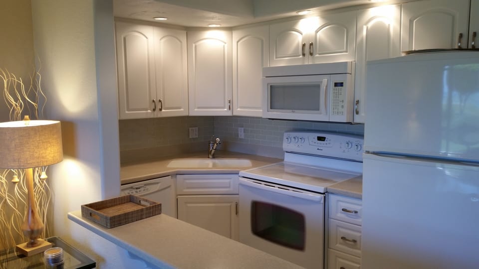 Kitchen with room and class!  Full size appliances and fully equipped!